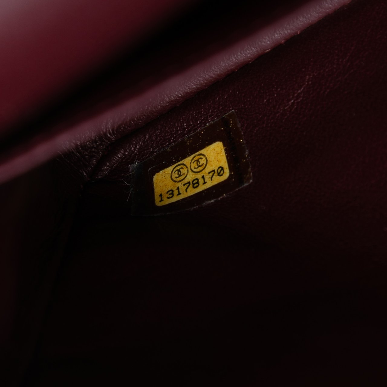 Chanel Medium Classic Lambskin Double Flap Zwart