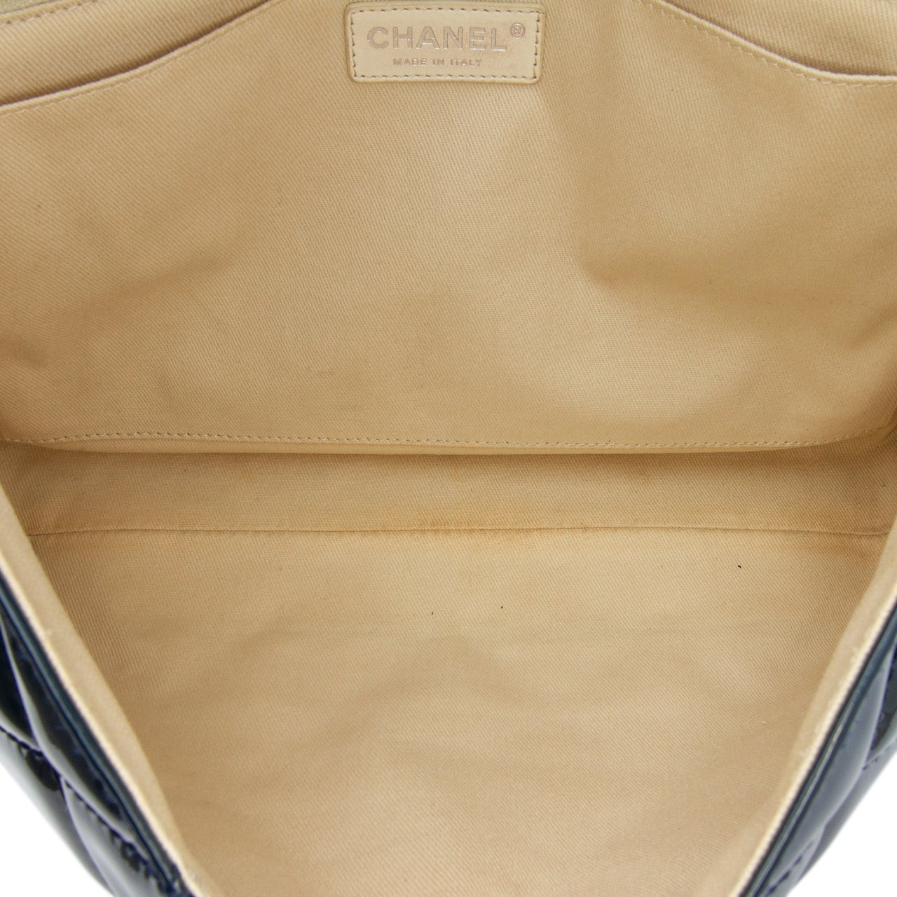 Chanel Quilted Patent In The Business Flap Blauw