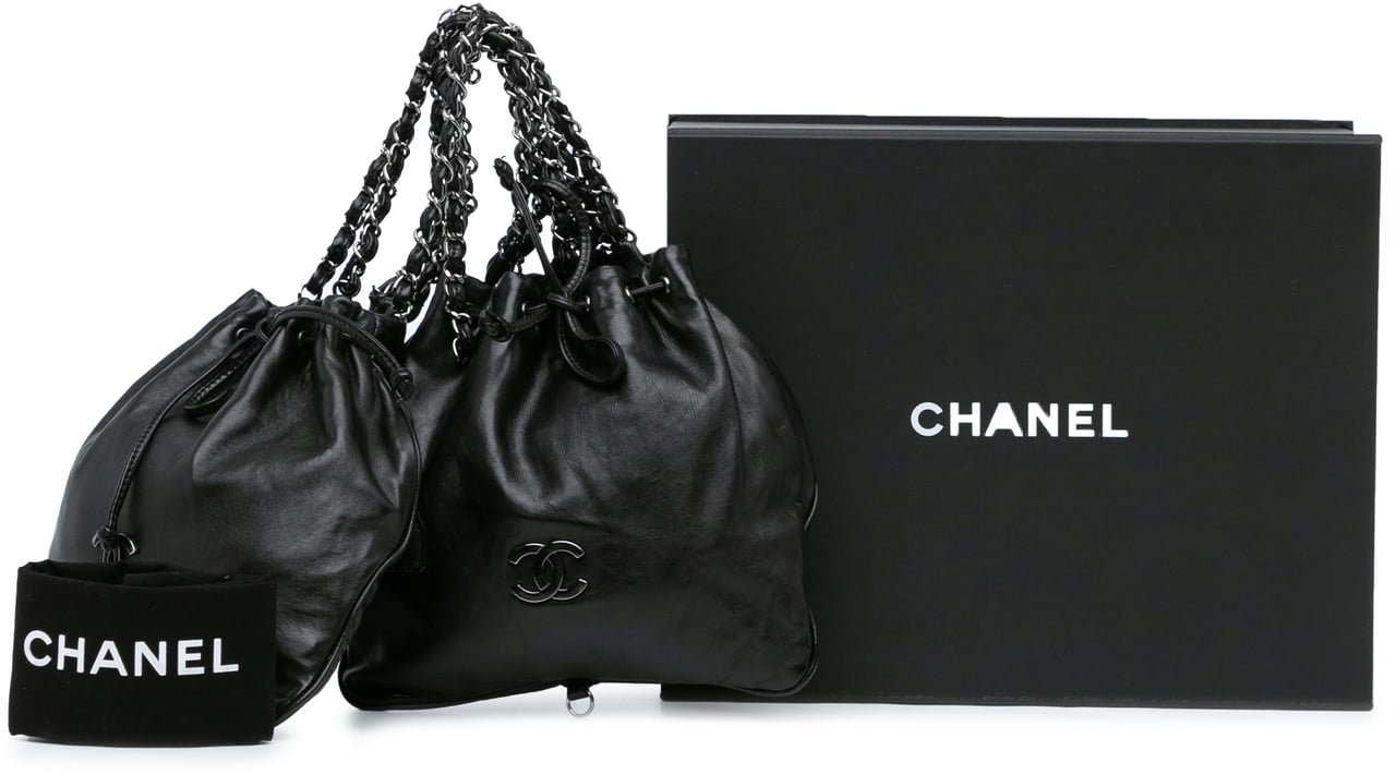 Chanel CC Calfskin Dual Twin Chain Handbag Zwart