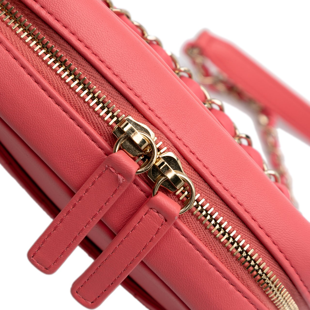 Chanel Lambskin Giant Crystal CC Camera Bag Roze