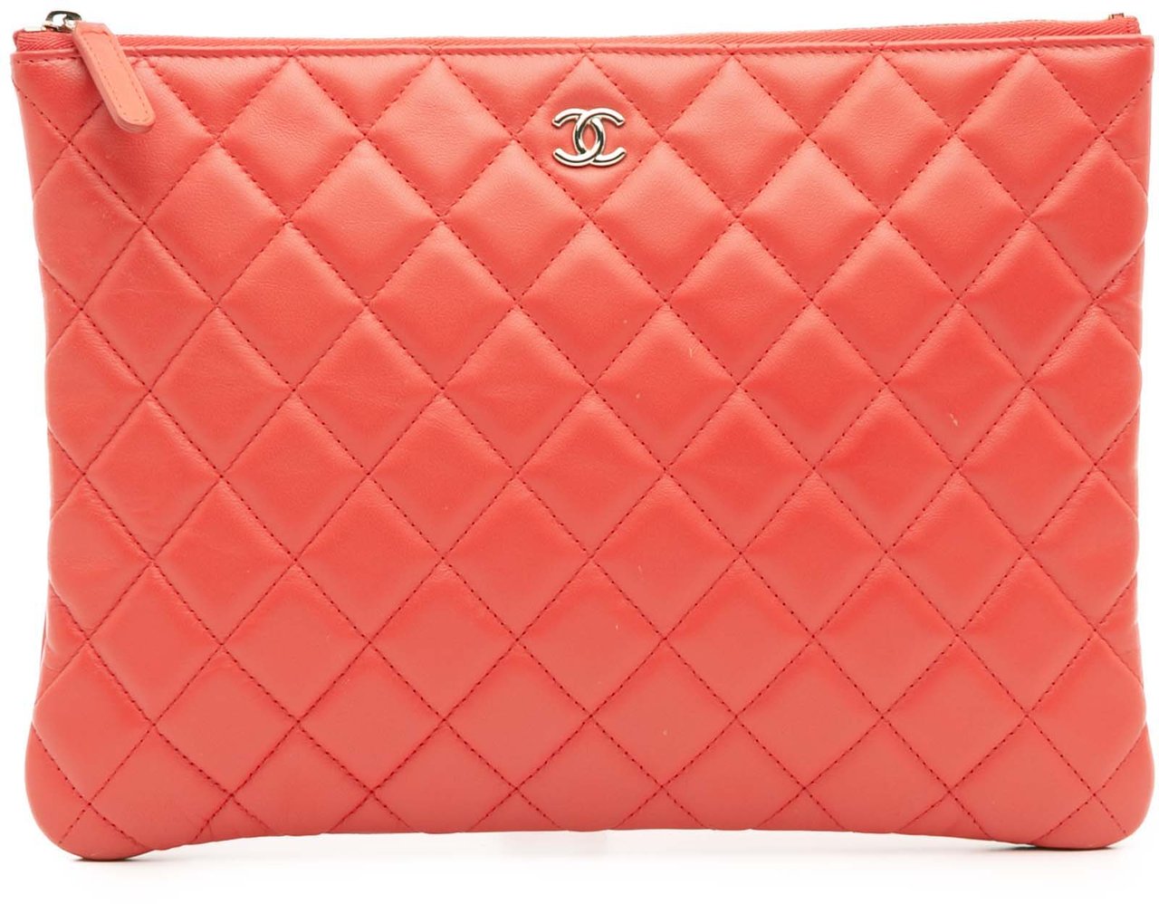 Chanel Medium Quilted Lambskin O Case Clutch Rood