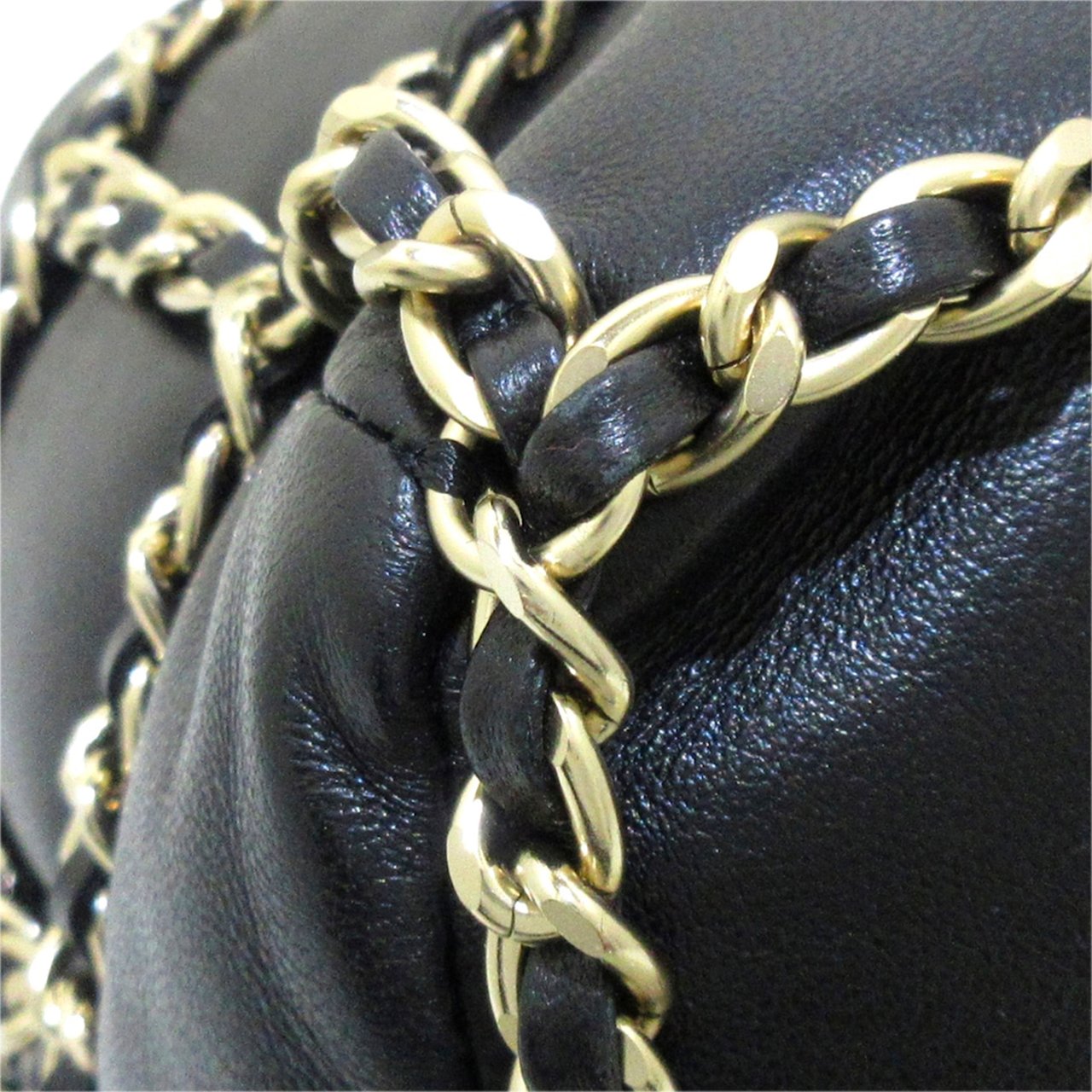 Chanel CC Bucket Zwart