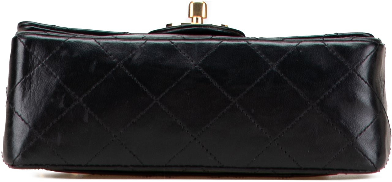 Chanel Mini Square Classic Lambskin Single Flap Zwart