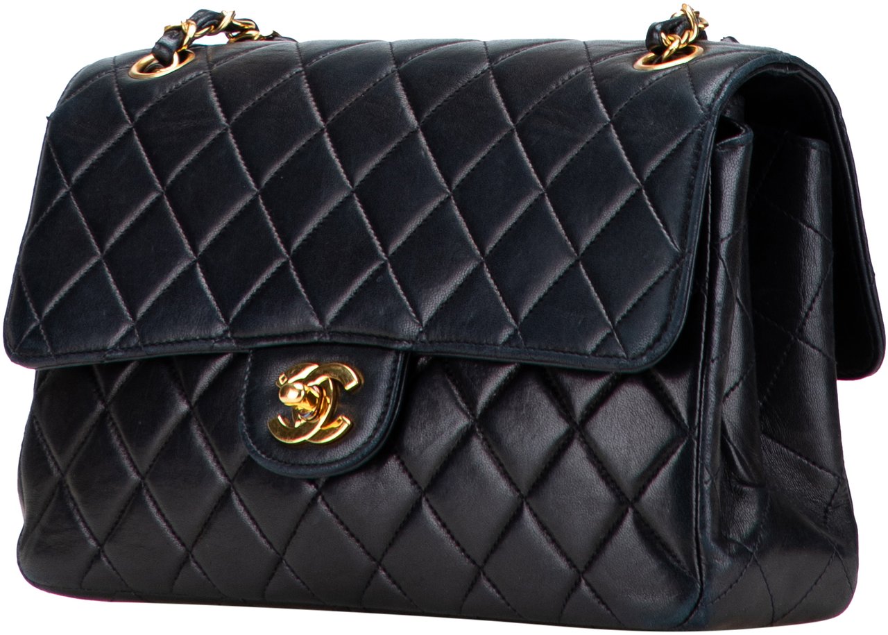 Chanel Medium Quilted Lambskin Double Sided Flap Zwart