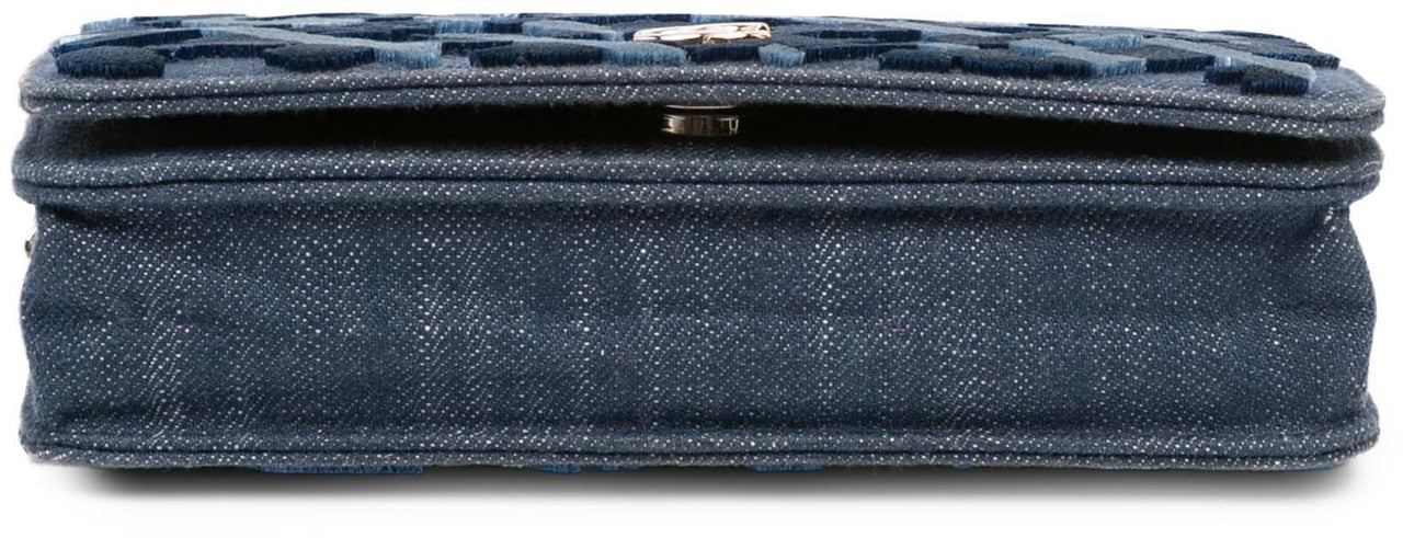 Chanel Denim and Velvet Wallet On Chain Blauw