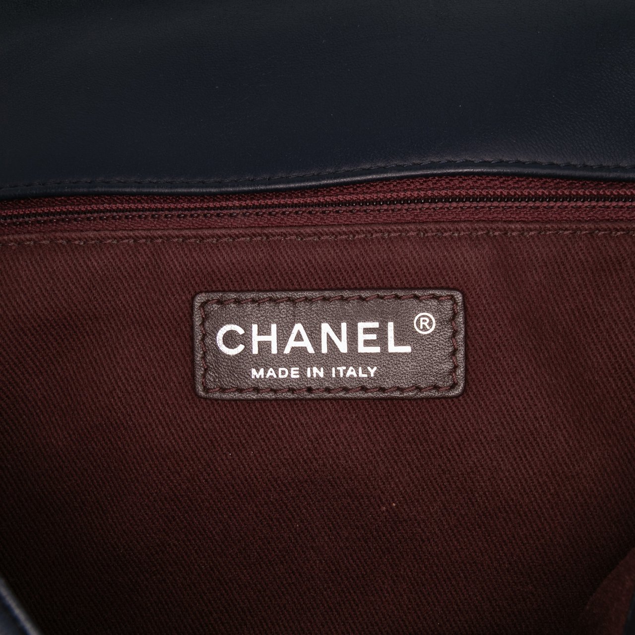 Chanel Jumbo Double Stitch Chevron Lambskin Single Flap Blauw