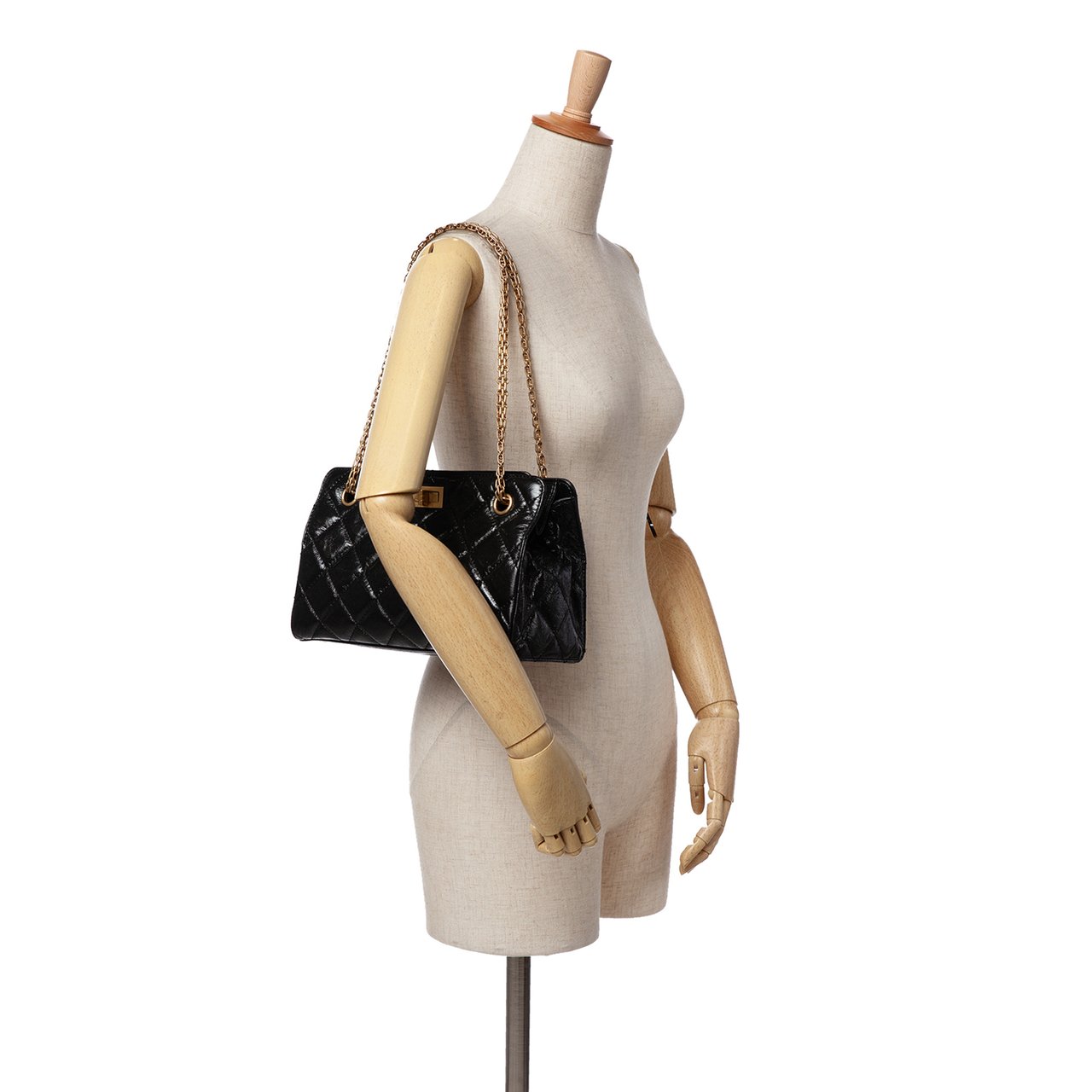 Chanel Reissue 2.55 Glazed Crackled Calfskin Shopping Bag Zwart