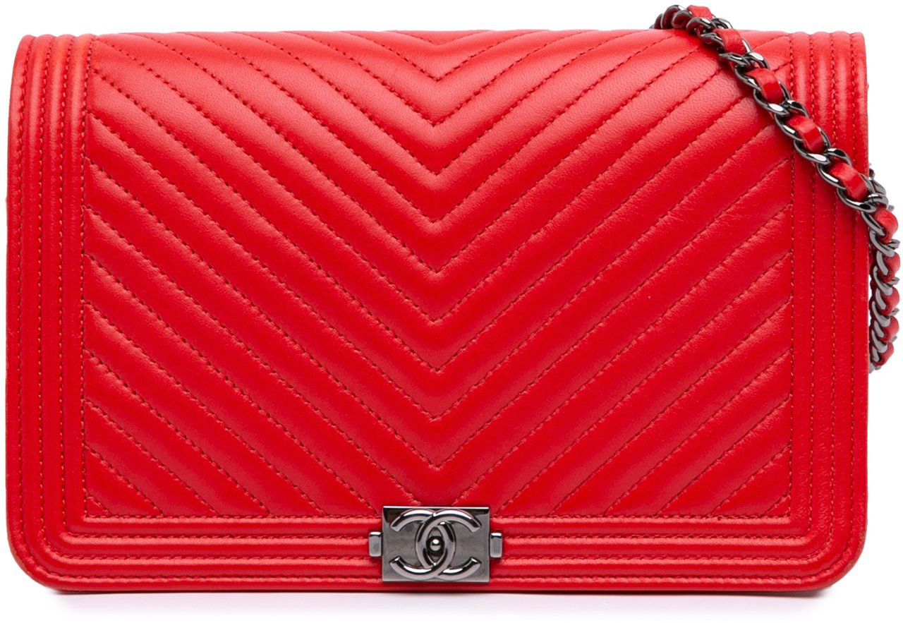 Chanel Chevron Calfskin Boy Wallet On Chain Rood
