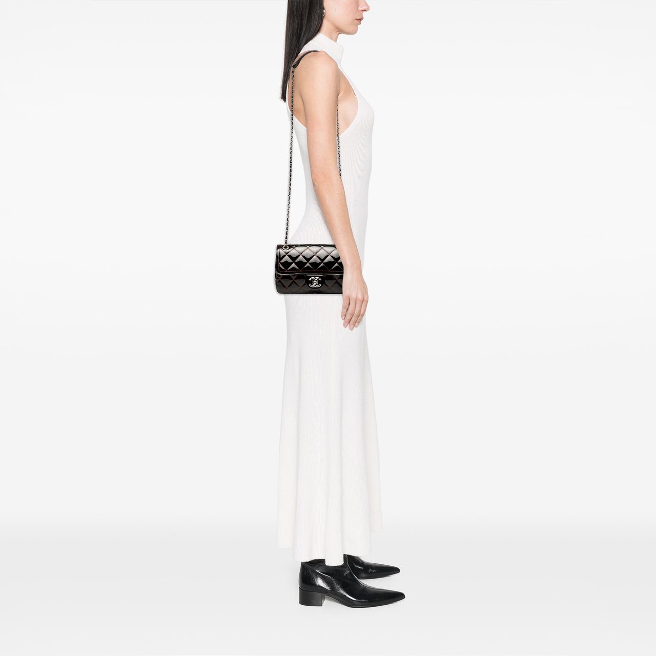 Chanel Small Quilted Patent Coco Shine Flap Zwart
