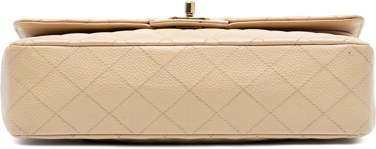 Chanel Medium Classic Caviar Double Flap Bruin