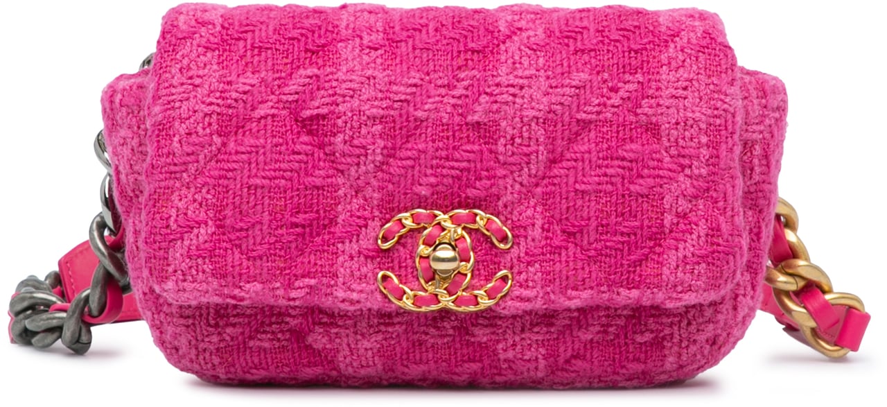 Chanel Tweed 19 Belt Bag Roze