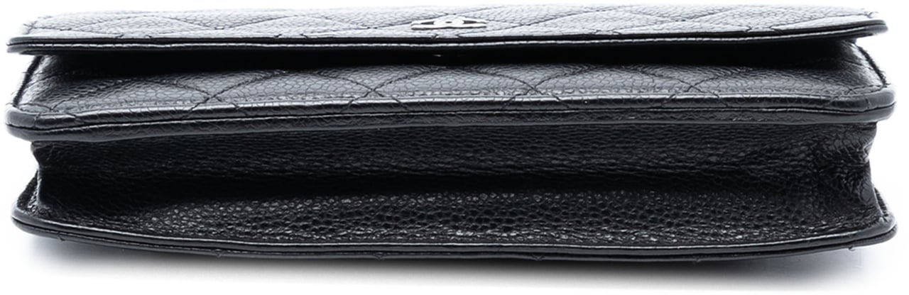 Chanel CC Quilted Caviar Wallet on Chain Zwart