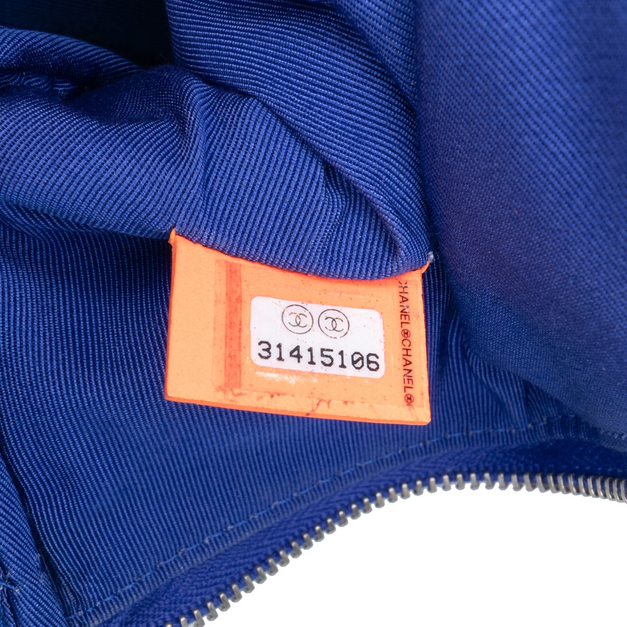 Chanel Medium Tweed Deauville O Case Clutch Blauw