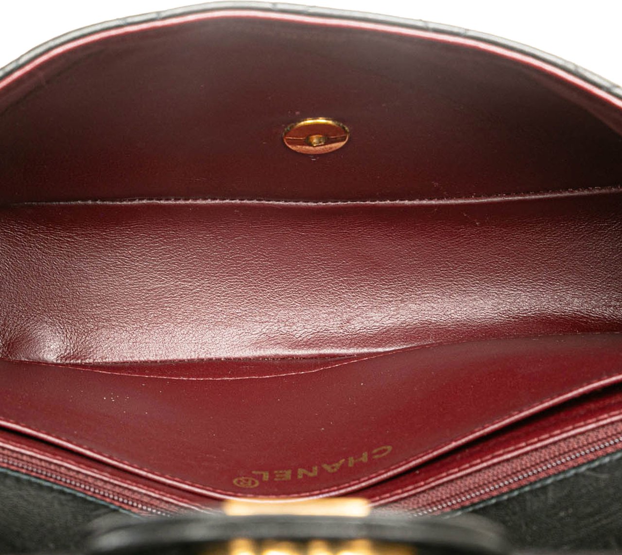 Chanel Medium Classic Lambskin Kelly Flap Zwart