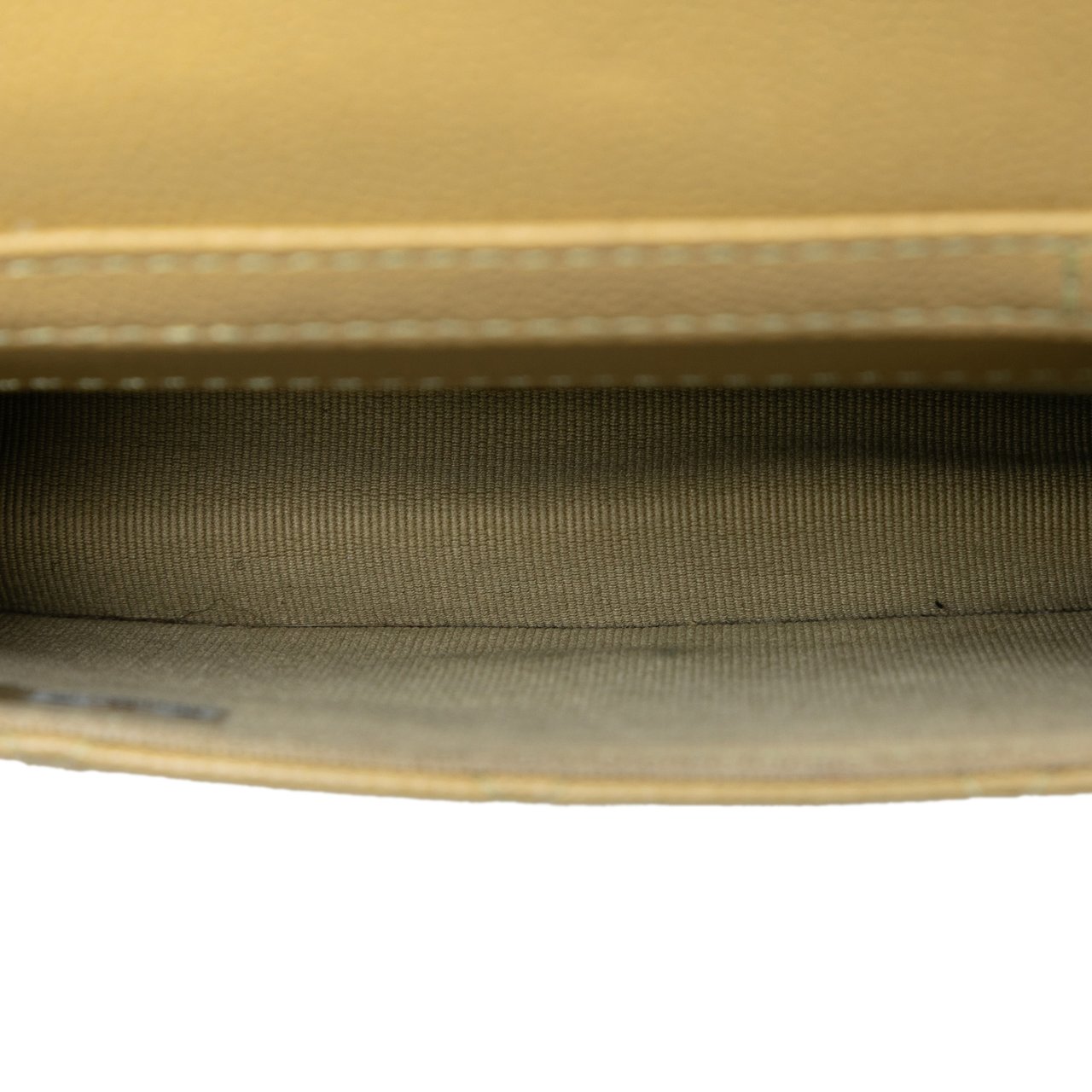 Chanel Classic Caviar Chain Belt Bag Groen