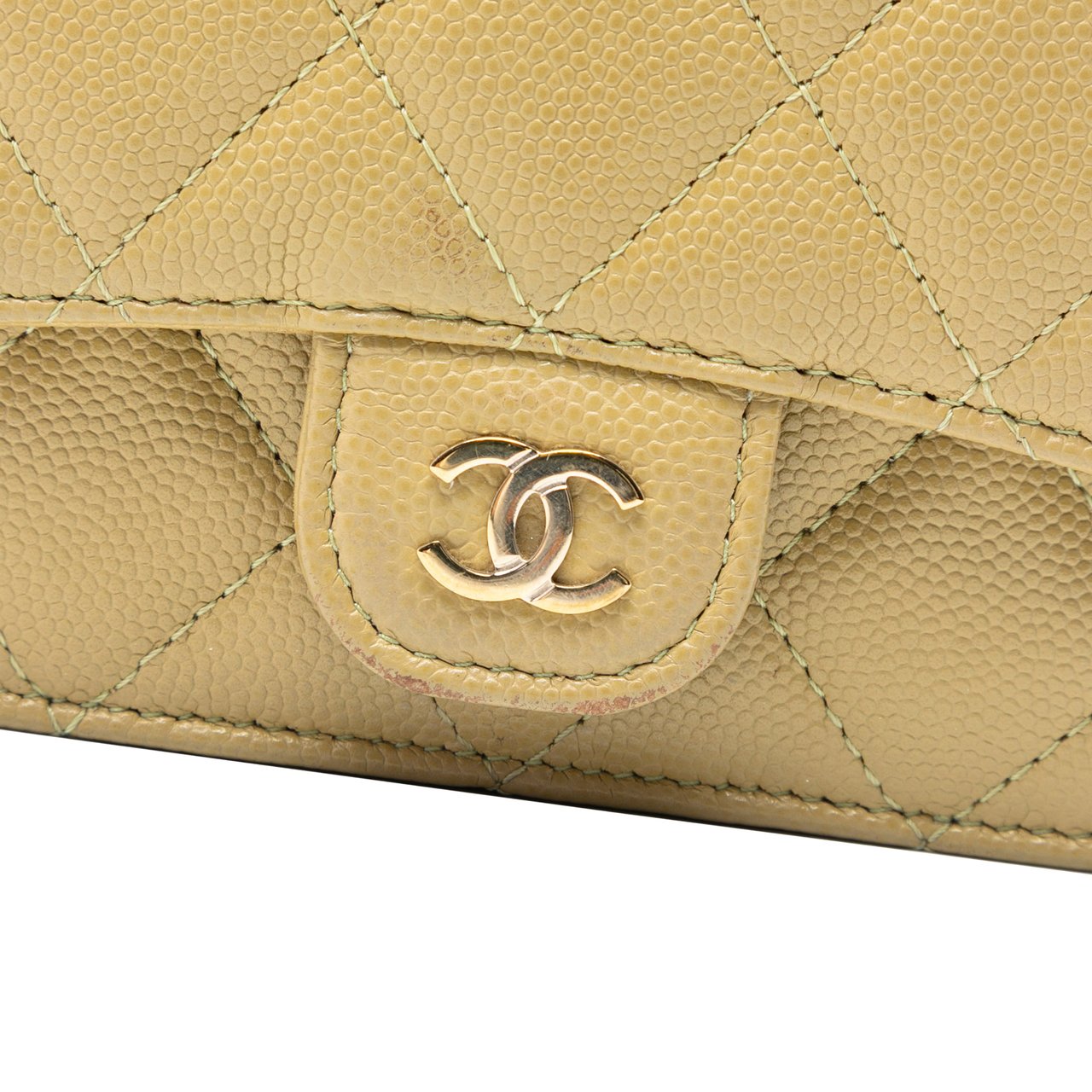 Chanel Classic Caviar Chain Belt Bag Groen
