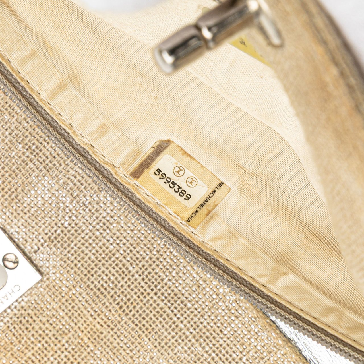 Chanel CC Stitched Linen Chain Tote Bruin