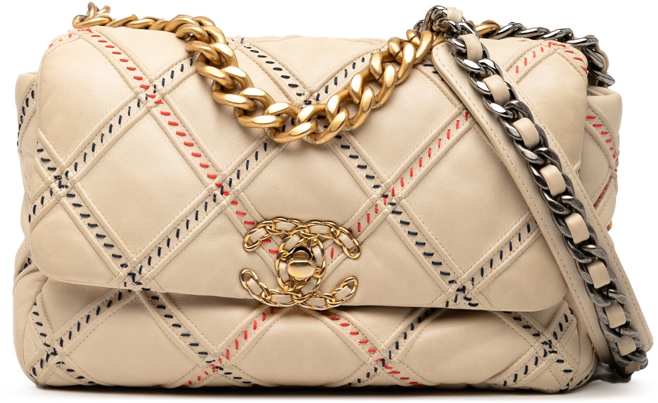 Chanel Medium Lambskin Stitched 19 Flap Bruin