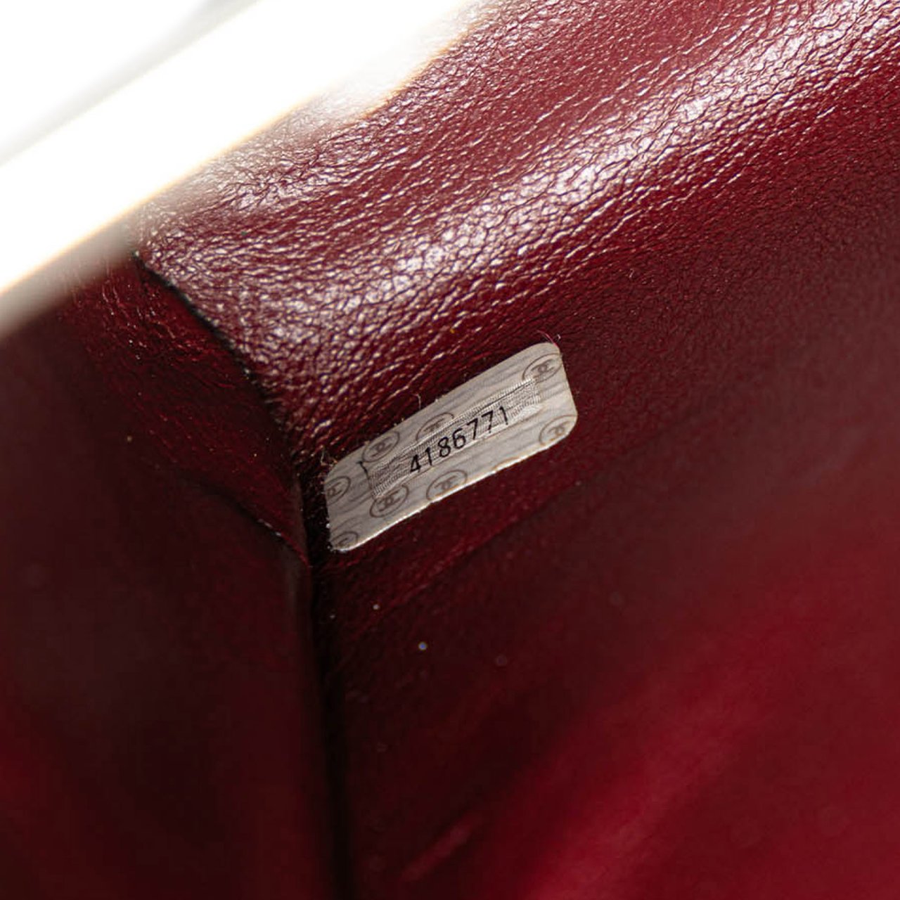 Chanel Quilted Lambskin Leather Box Bag Zwart