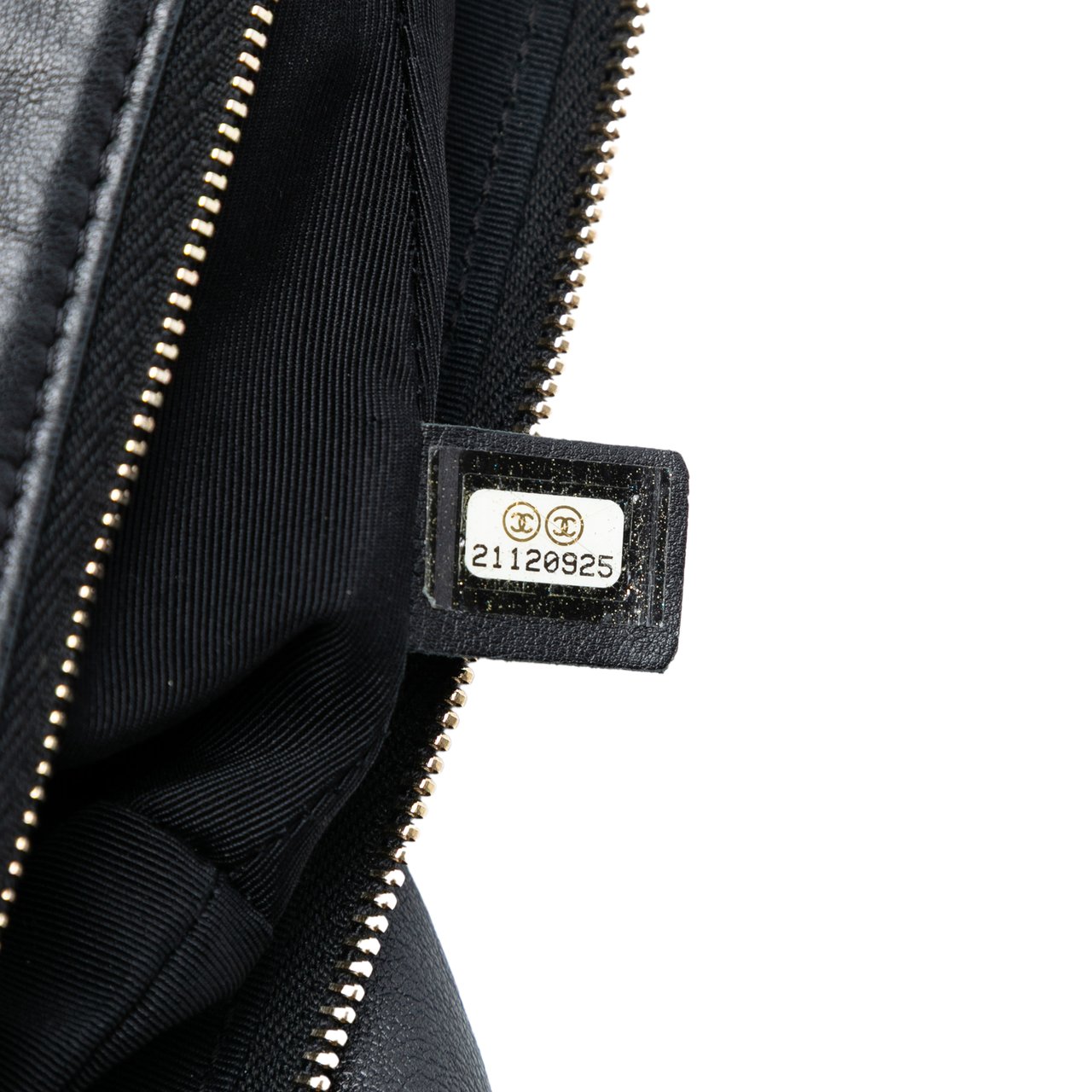 Chanel Quilted Lambskin Girl Shoulder Bag Zwart