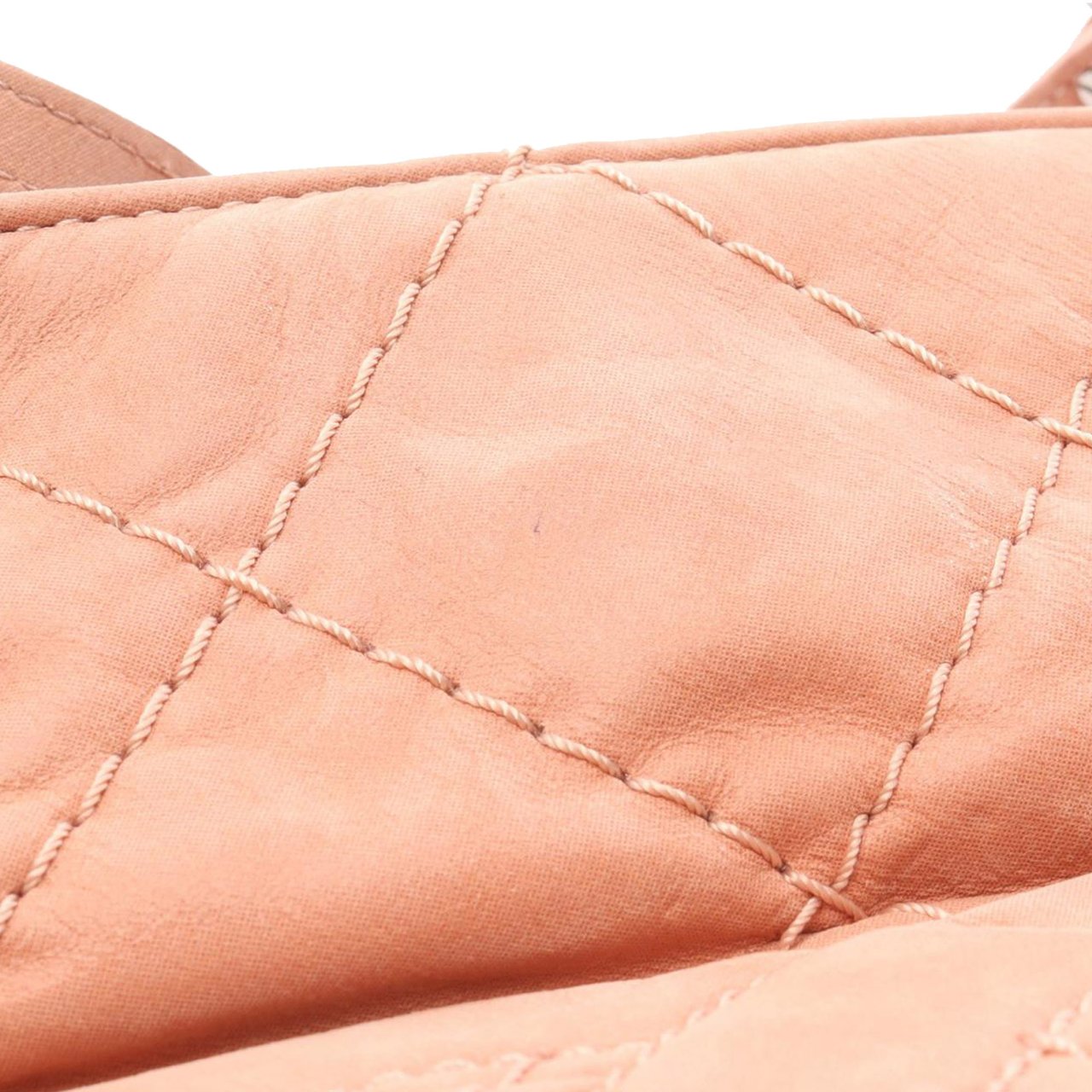 Chanel Large CC Quilted Suede Sea Hit Tote Roze
