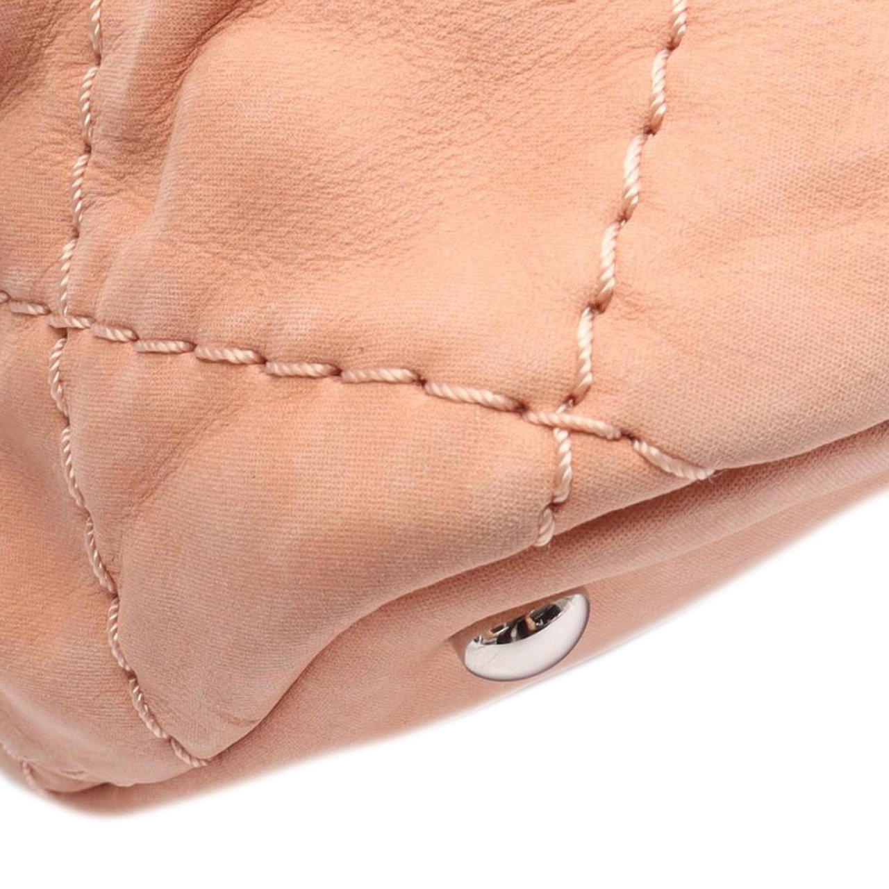 Chanel Large CC Quilted Suede Sea Hit Tote Roze