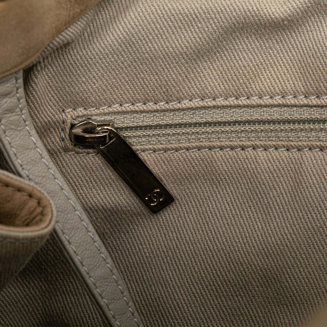 Chanel Iridescent Calfskin Sea Hit Tote Bruin