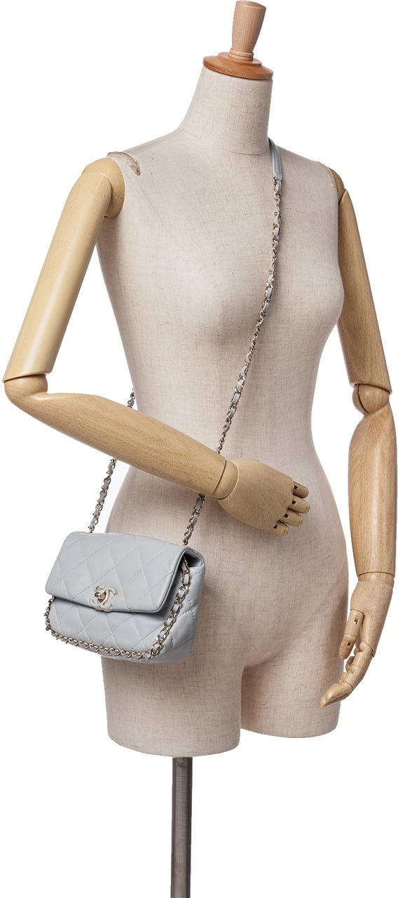 Chanel Mini Calfskin Chain Around Flap Grijs