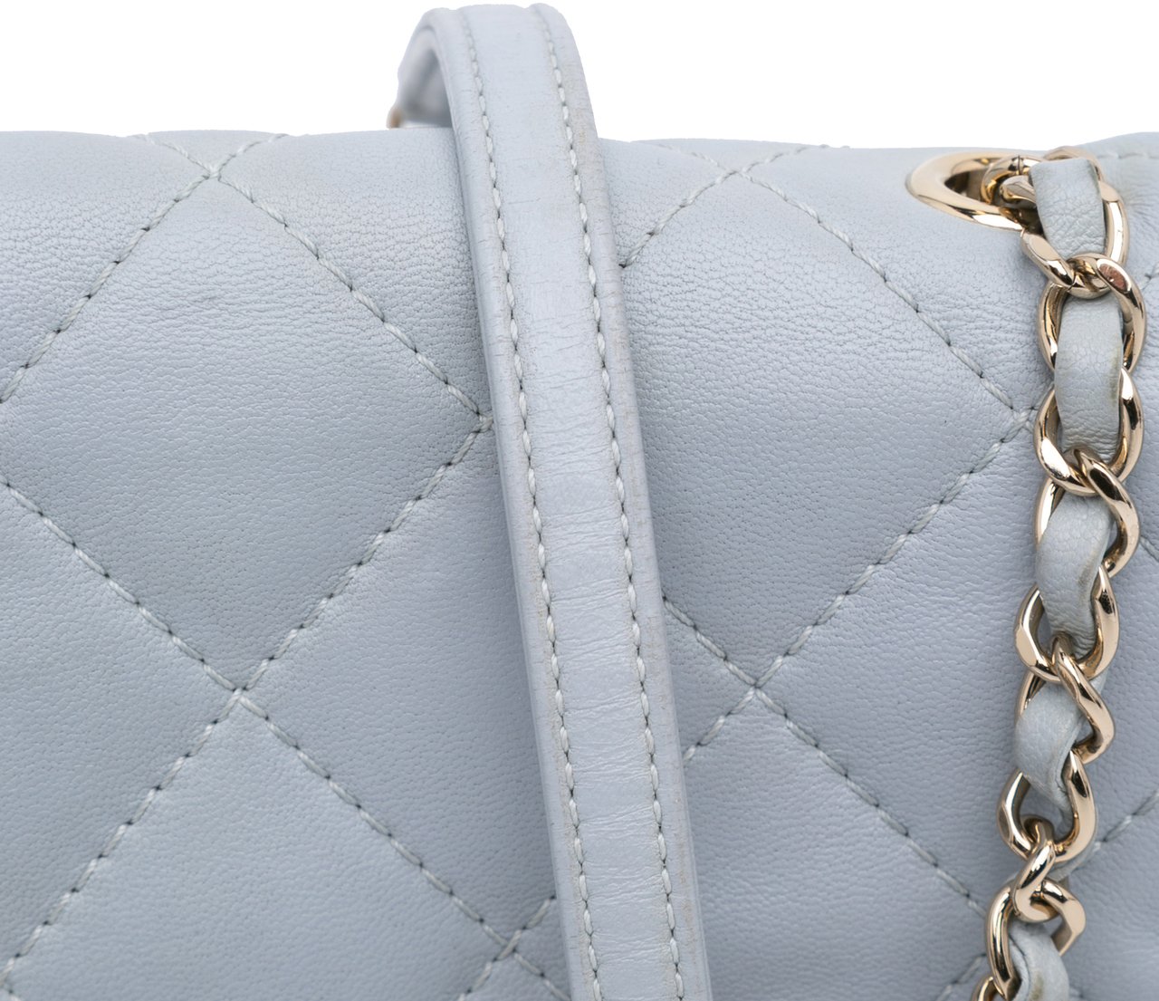 Chanel Mini Calfskin Chain Around Flap Grijs