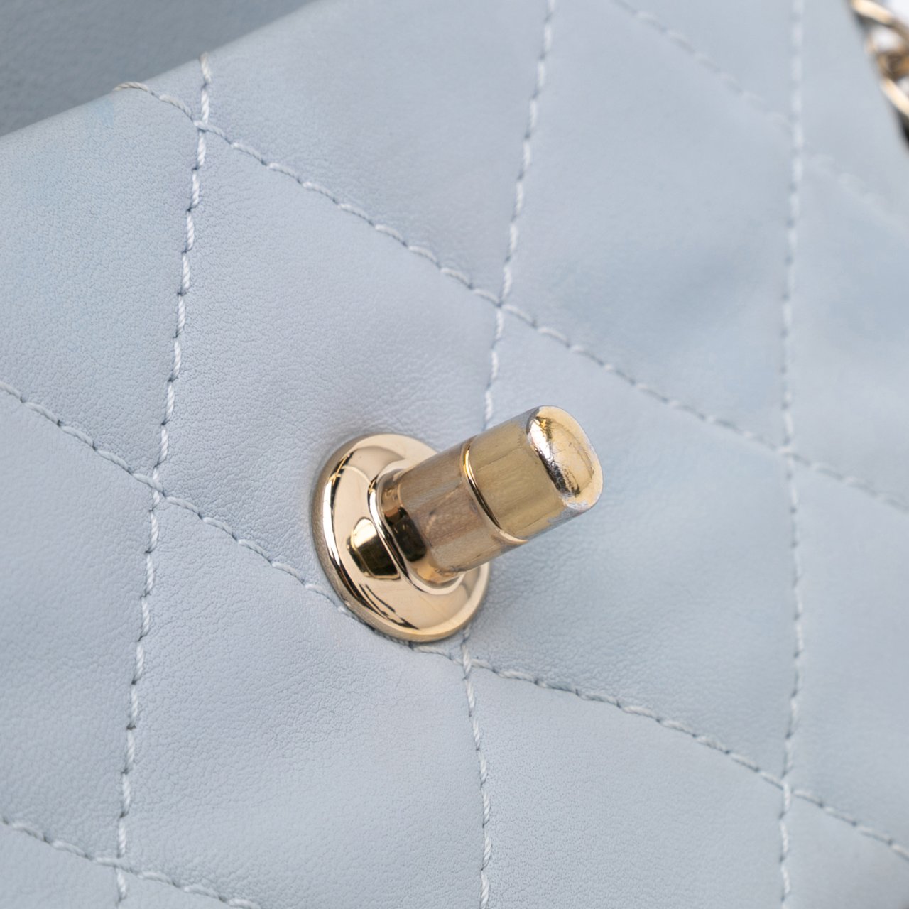 Chanel Mini Calfskin Chain Around Flap Grijs