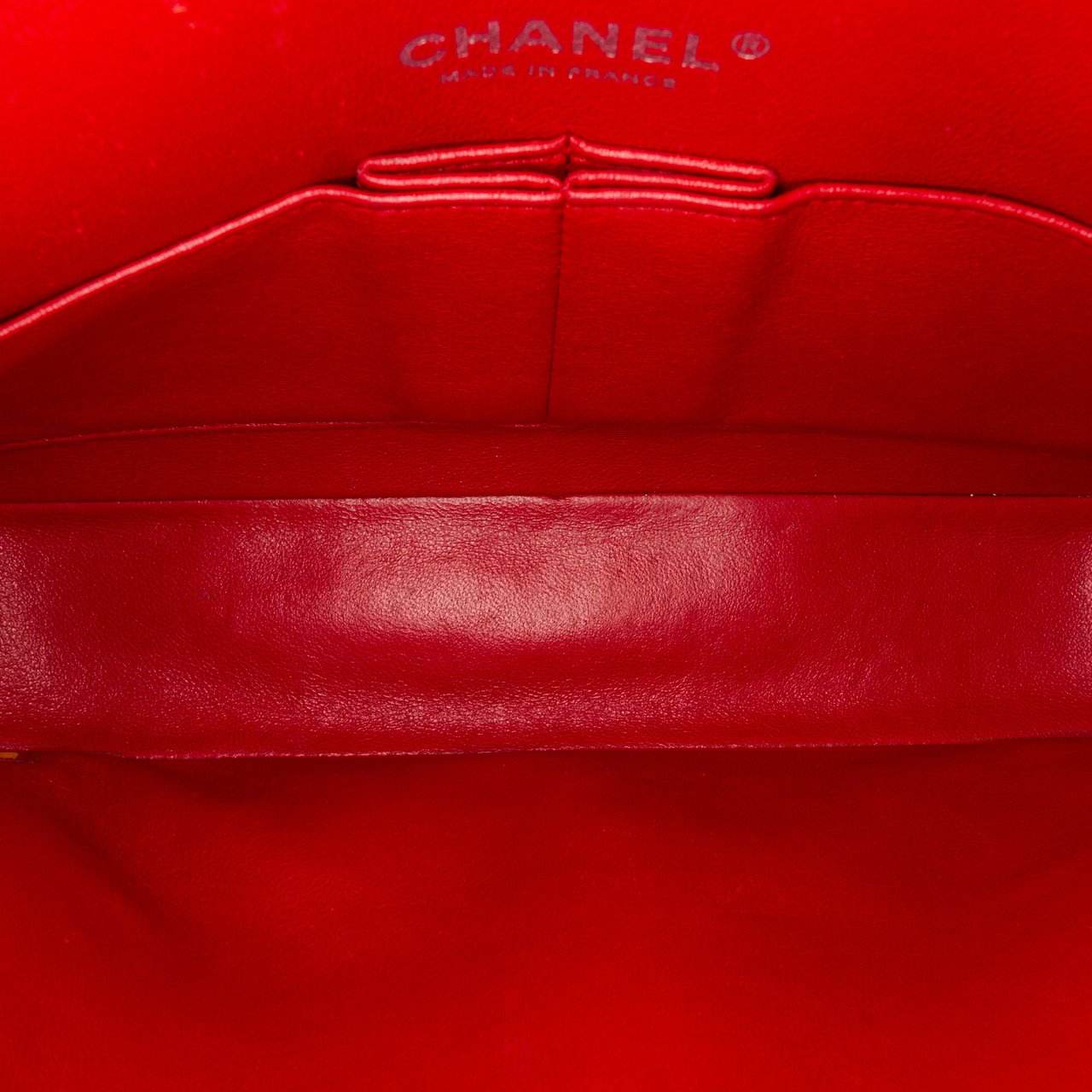 Chanel Medium Classic Chevron Caviar Double Flap Rood