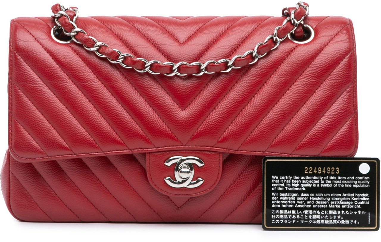 Chanel Medium Classic Chevron Caviar Double Flap Rood