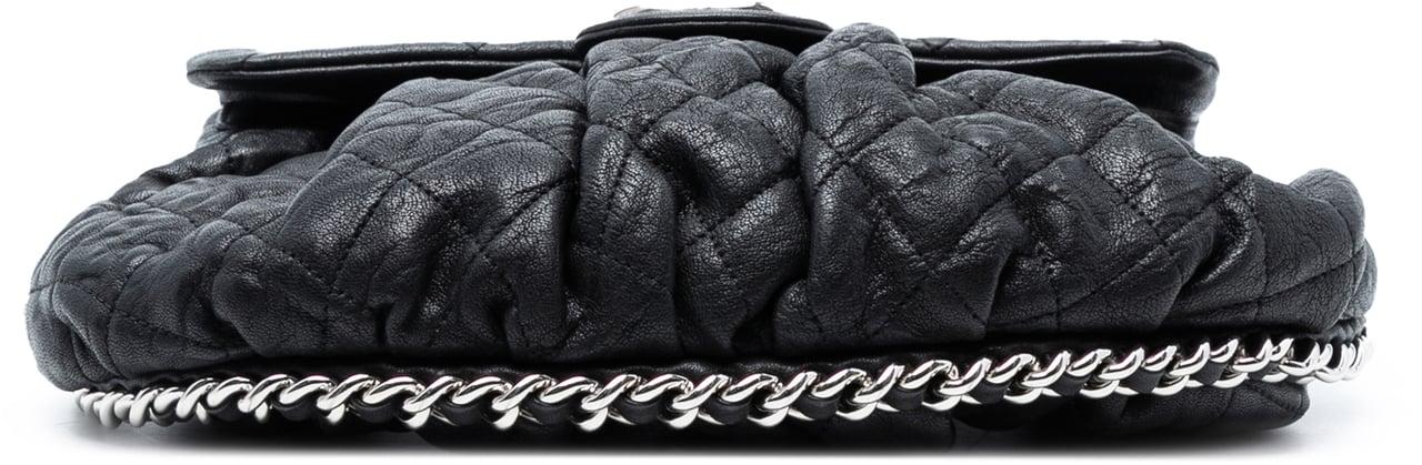 Chanel Medium Quilted Washed Lambskin Chain Around Messenger Bag Zwart