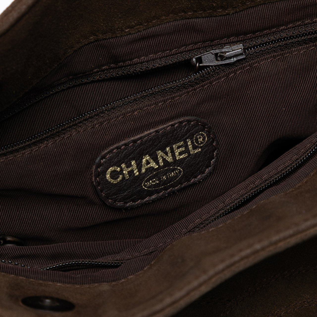 Chanel CC Suede Tote Bruin