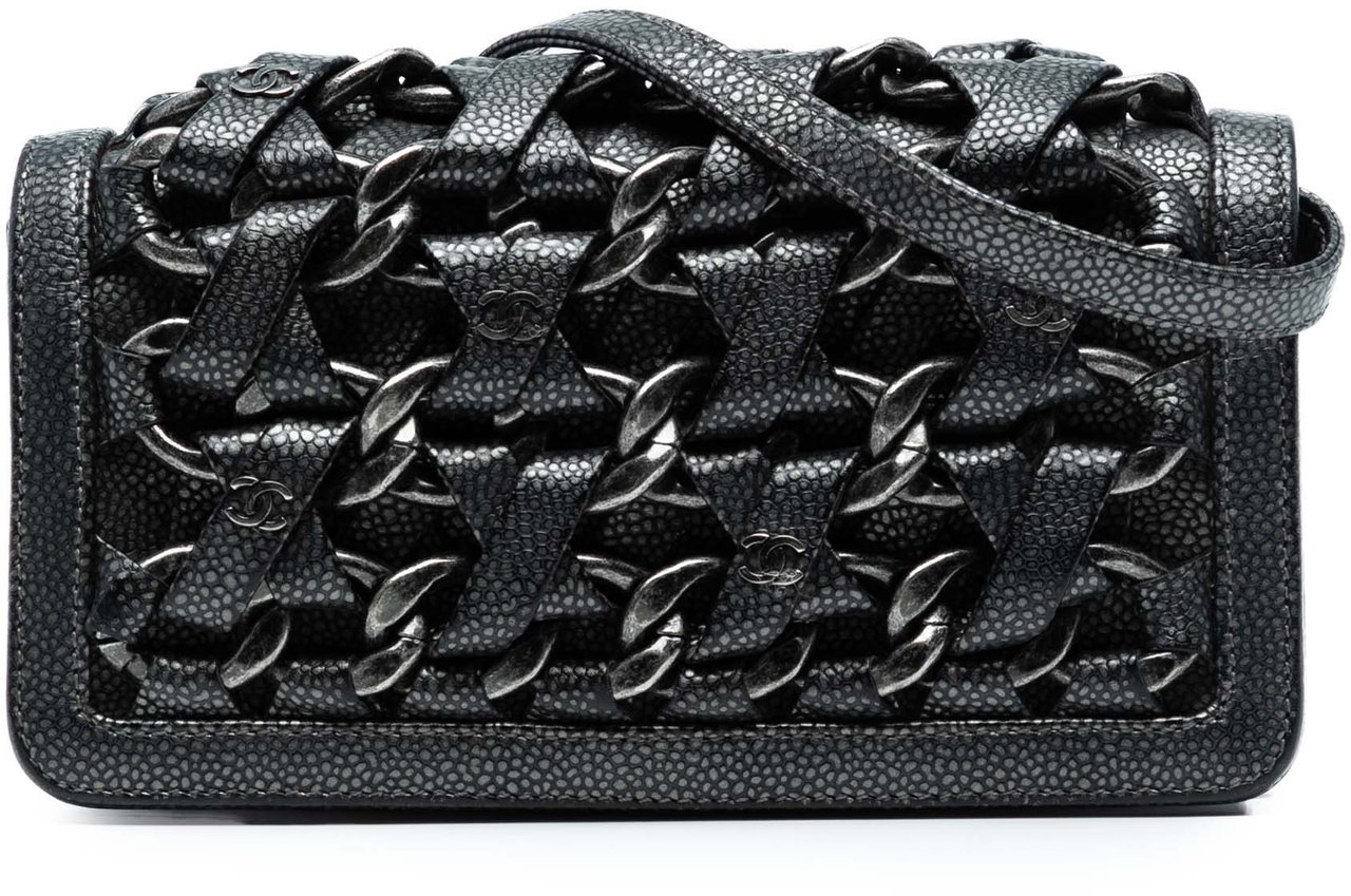 Chanel CC Metallic Caviar Interlaced Chain Clutch on Strap Zwart
