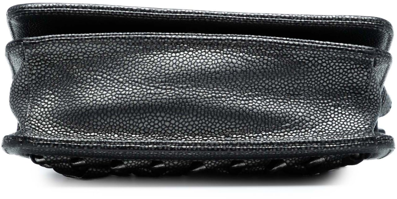 Chanel CC Metallic Caviar Interlaced Chain Clutch on Strap Zwart