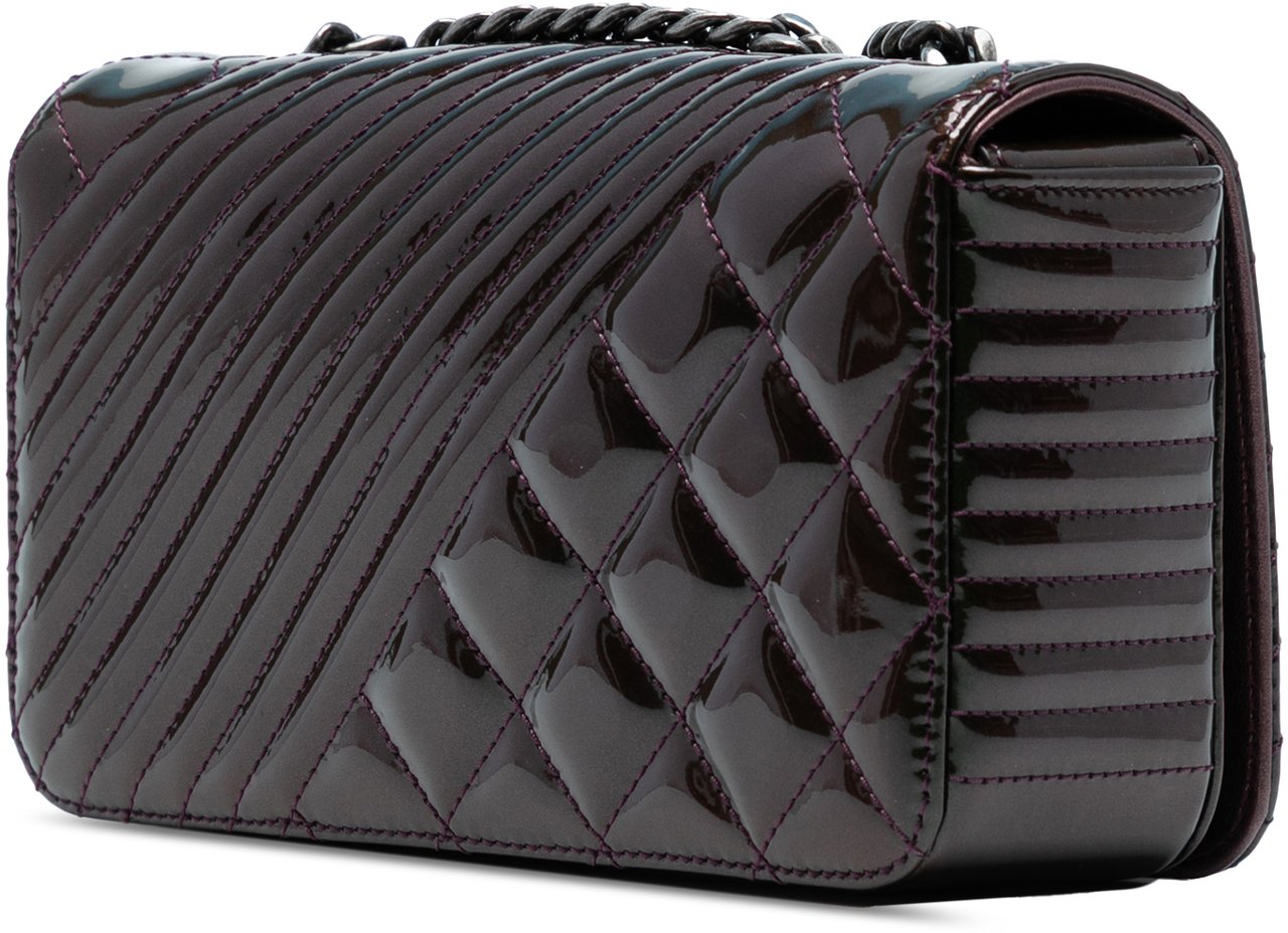 Chanel Small Patent Coco Boy Flap Paars