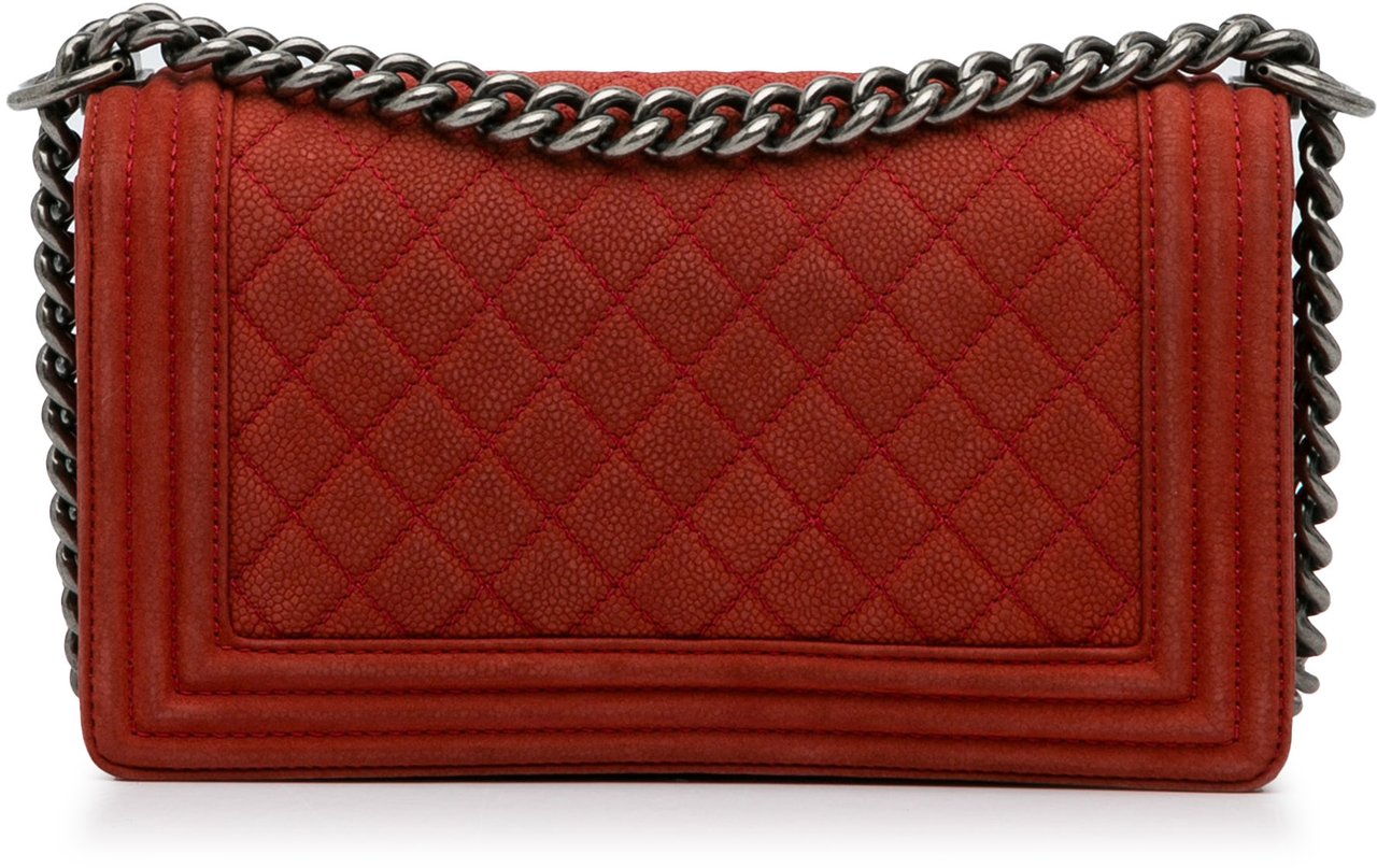 Chanel Old Medium Quilted Caviar Boy Flap Rood