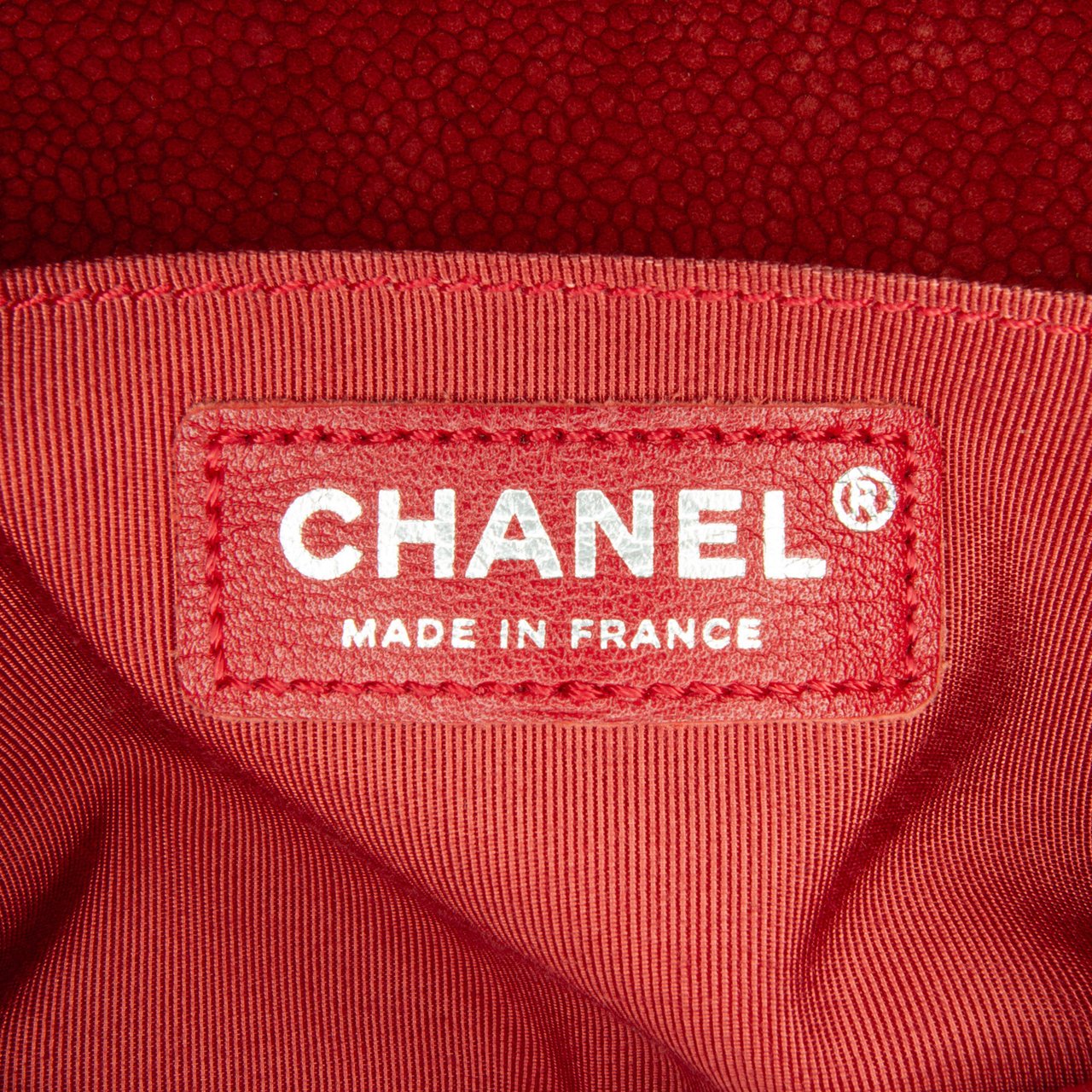 Chanel Old Medium Quilted Caviar Boy Flap Rood