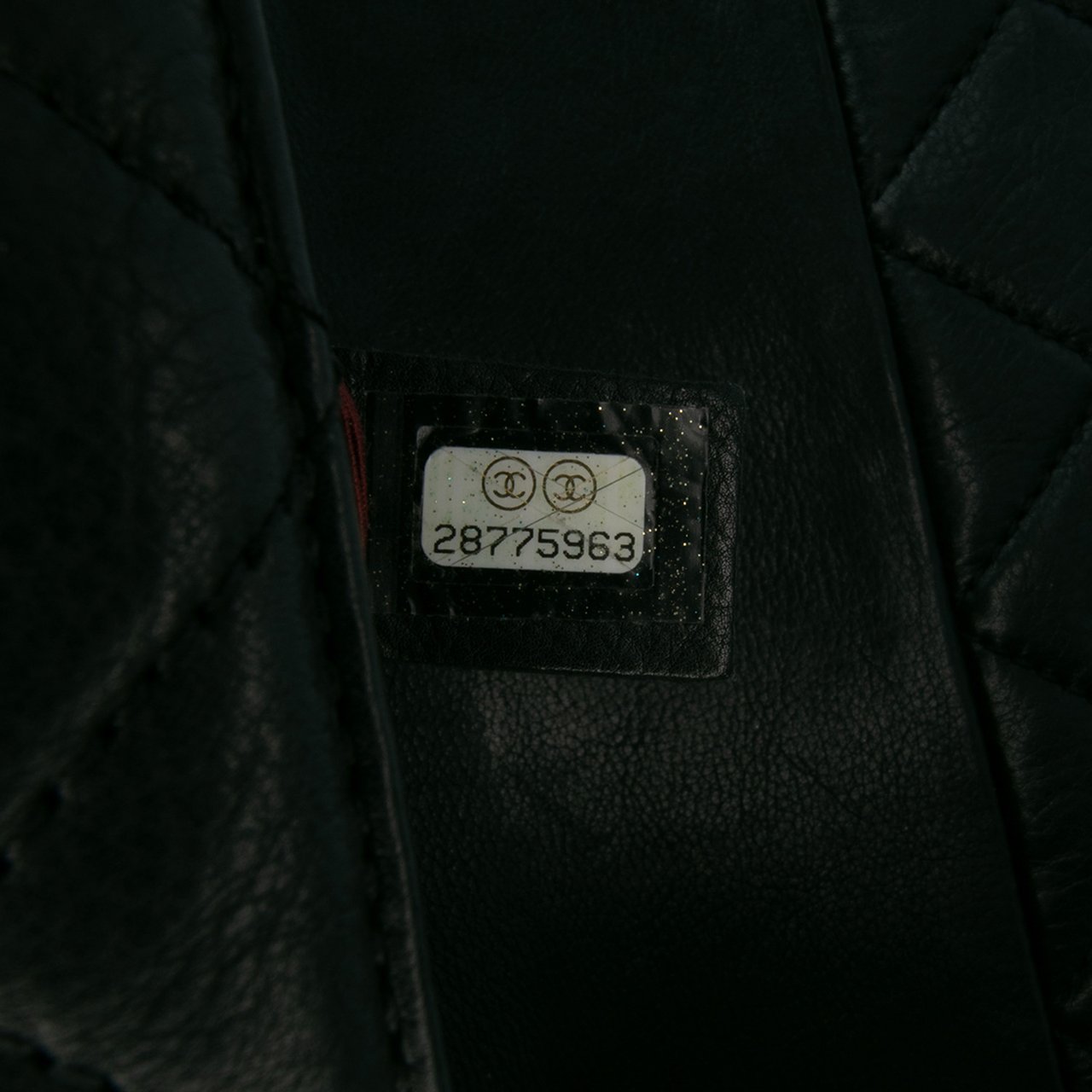 Chanel Mini Quilted Calfskin Pearl CC Accordion Flap Zwart
