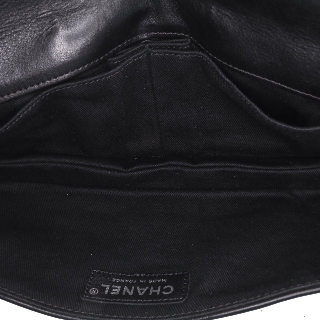 Chanel Quilted Calfskin Star Attitude Grommet Fold Over Clutch Zwart