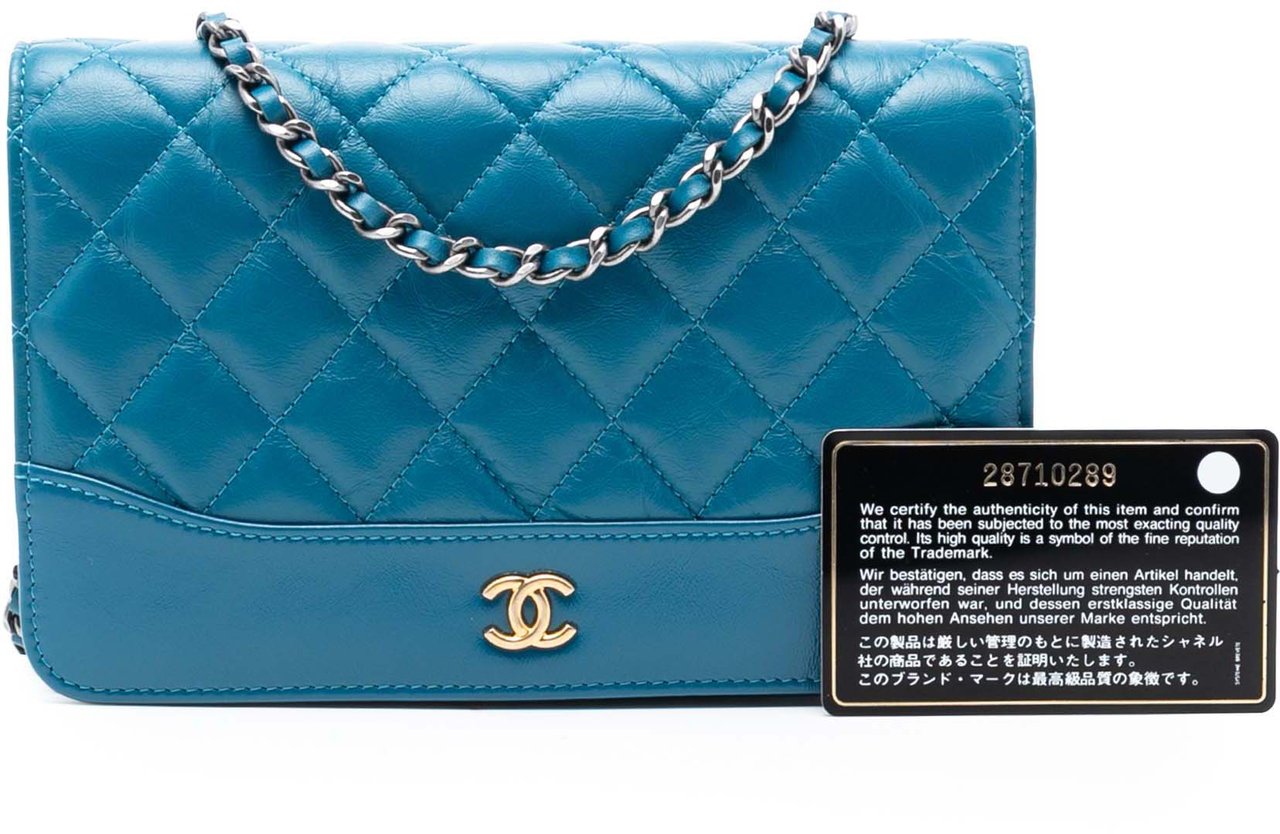 Chanel Quilted Aged Calfskin Gabrielle Wallet On Chain Blauw