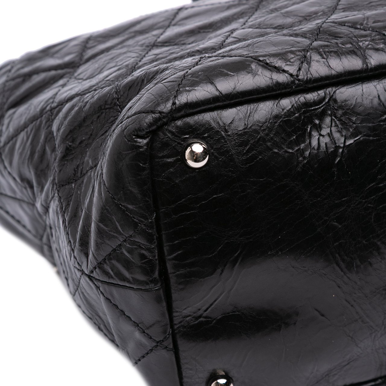 Chanel CC Quilted Glazed Calfskin Portobello Tote Zwart