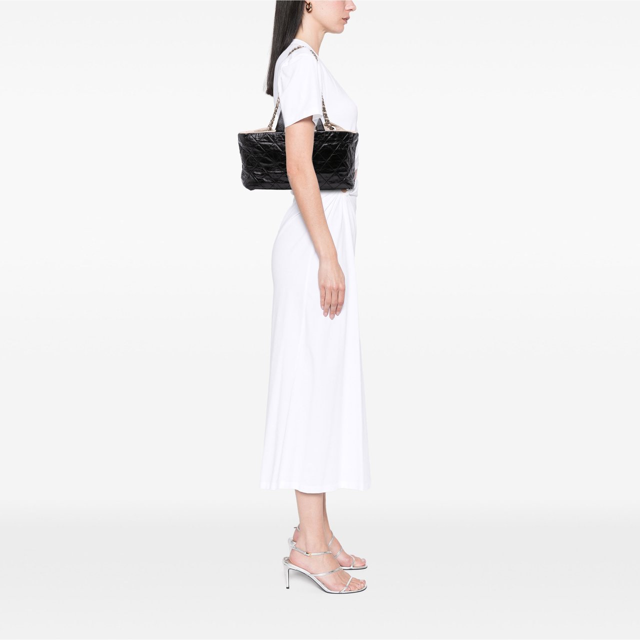 Chanel CC Quilted Glazed Calfskin Portobello Tote Zwart