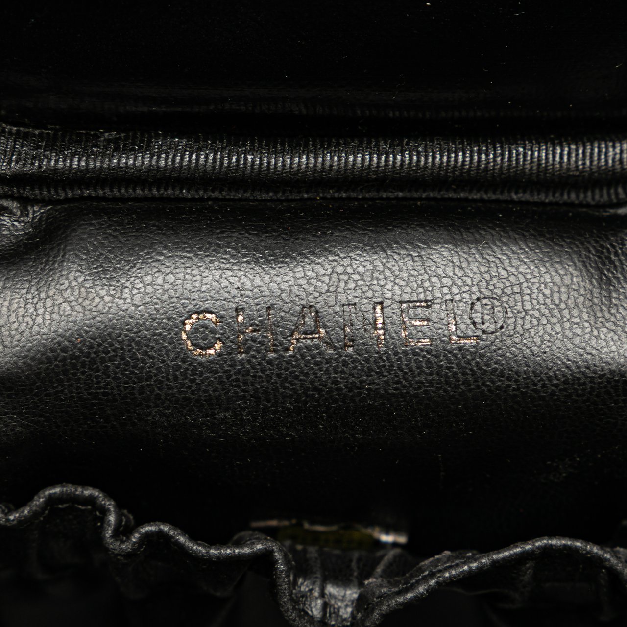 Chanel CC Caviar Vanity Bag Zwart