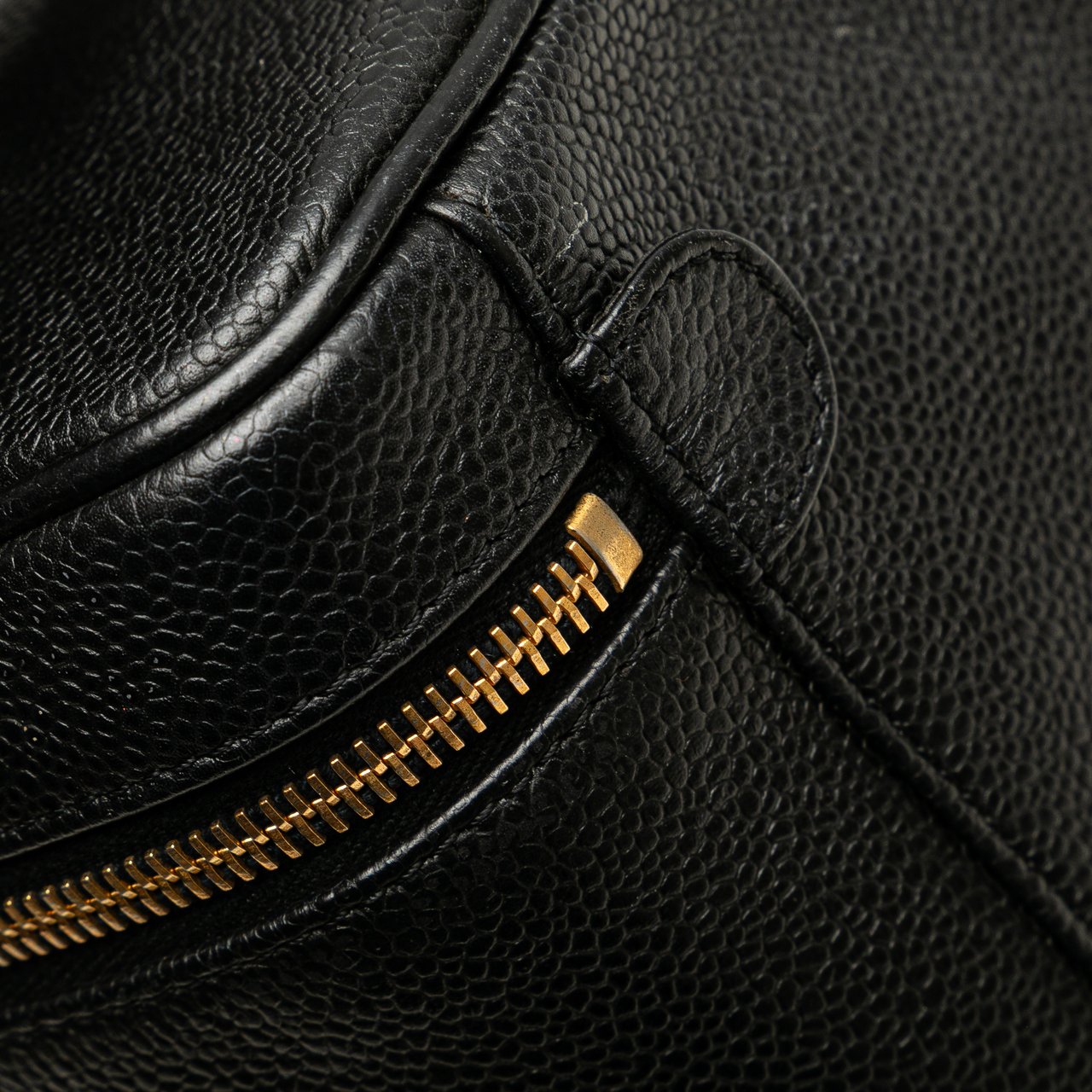 Chanel CC Caviar Vanity Bag Zwart