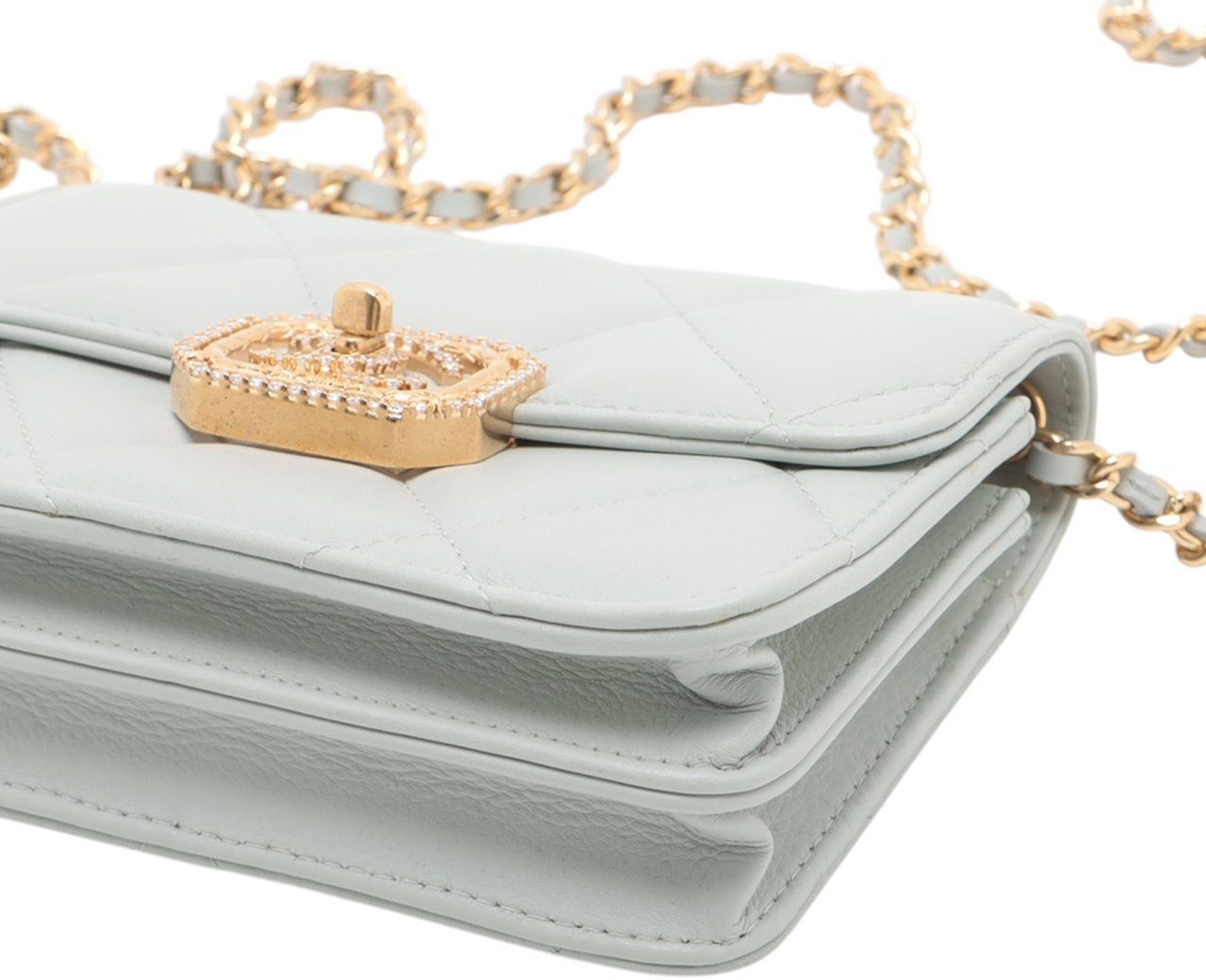 Chanel Quilted Lambskin Crystal Clutch on Chain Grijs