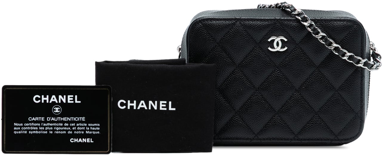 Chanel CC Quilted Caviar Camera Bag Zwart