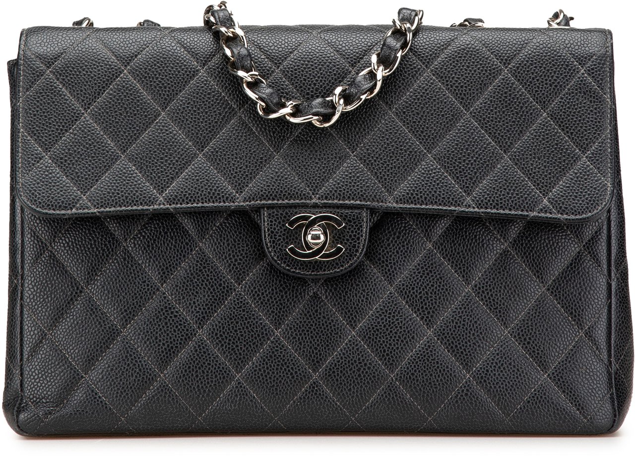 Chanel Jumbo Quilted Caviar Single Flap Zwart