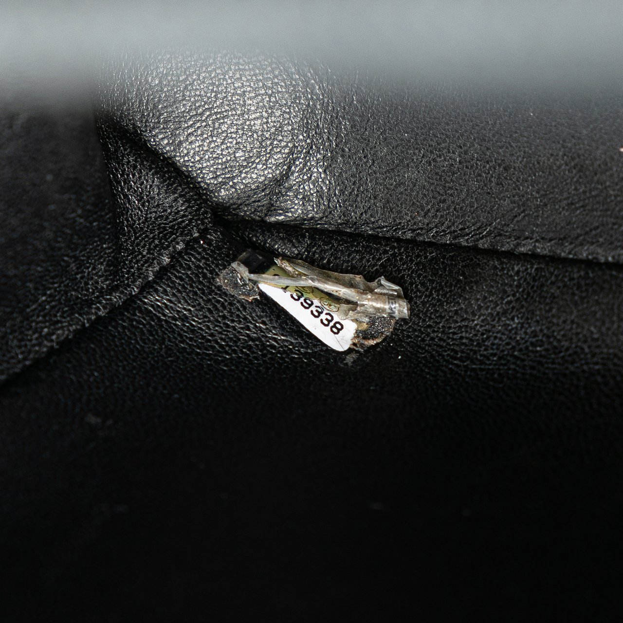 Chanel Jumbo Quilted Caviar Single Flap Zwart